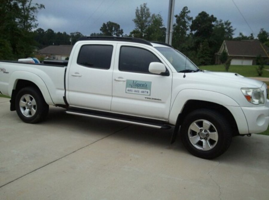 Mason's Pest Control truck